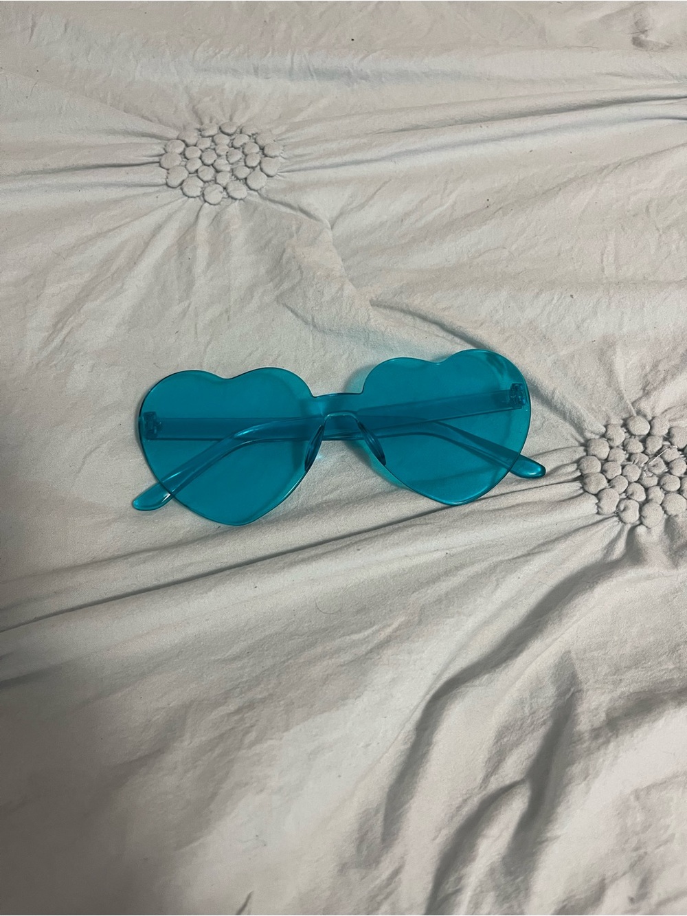 Blue Heart-Shaped Sunglasses for Women - Fashion Novelty